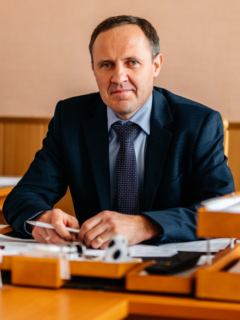 8. Поминов.png